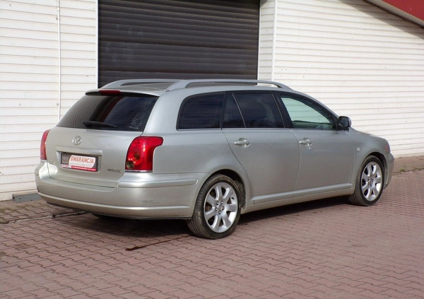 Toyota Avensis cena 13900 przebieg: 198000, rok produkcji 2005 z Kolno małe 407